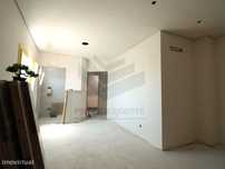 Moradia Triplex T3, ou T3+1, Telheiro, Perto do essencial!