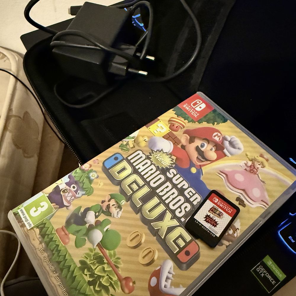 Nintendo Switch + 2 Jogos