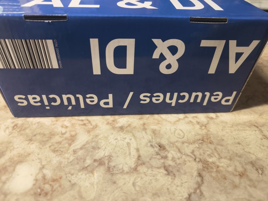 Al & Di Peluches Azuis
Conjunto de dois peluches macios, um azul e out