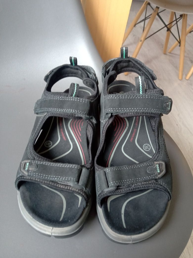 Sandały outdoorowe Ecco 38