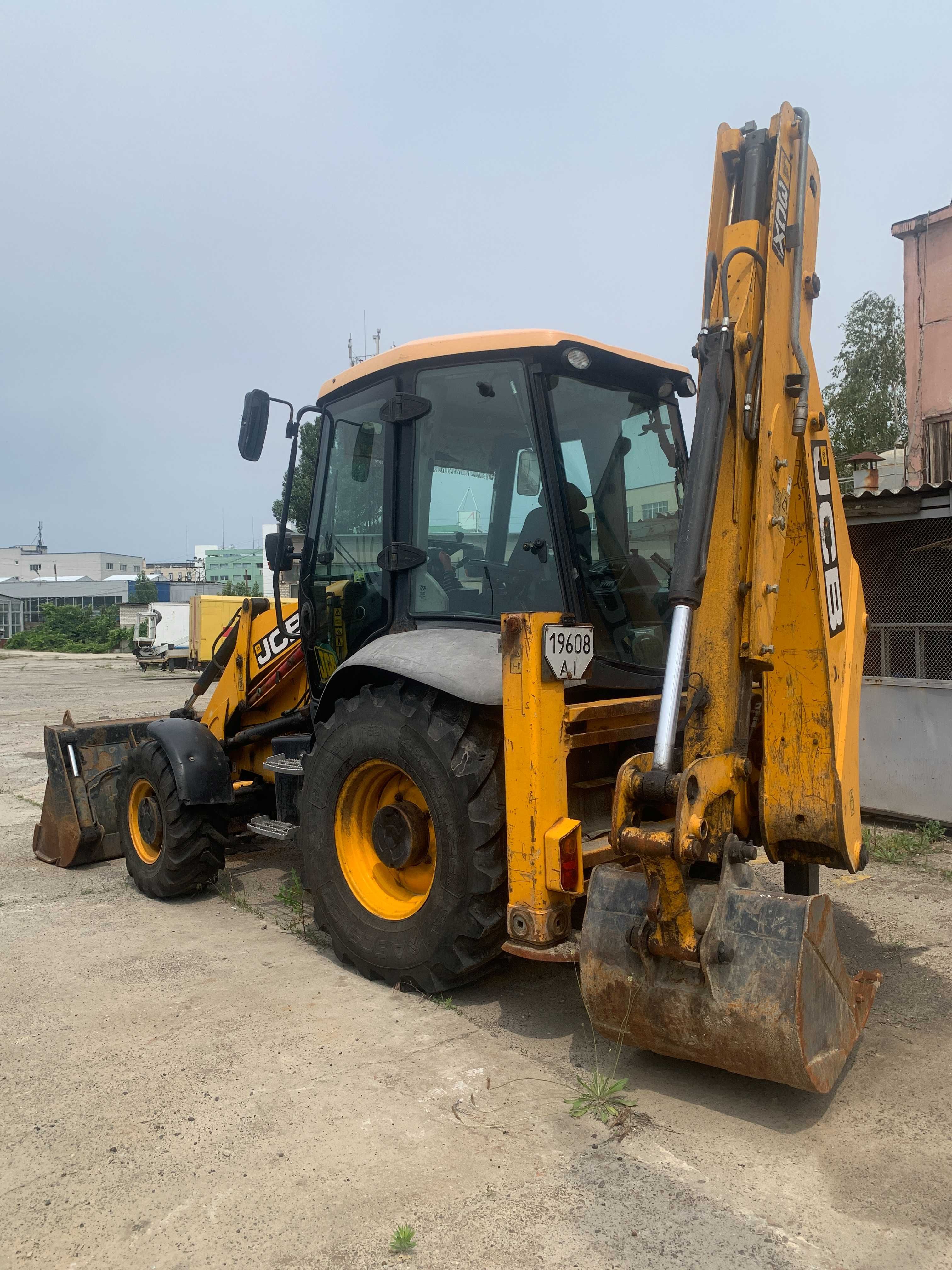 Екскаватор JCB 3CX SITEMASTER, 2011