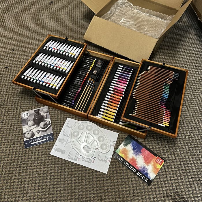 Набір для малювання 174 елементи в валізі Maaleo 6004