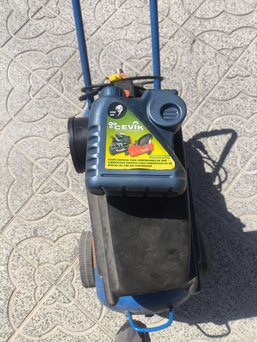 Compressor dexter 50litros