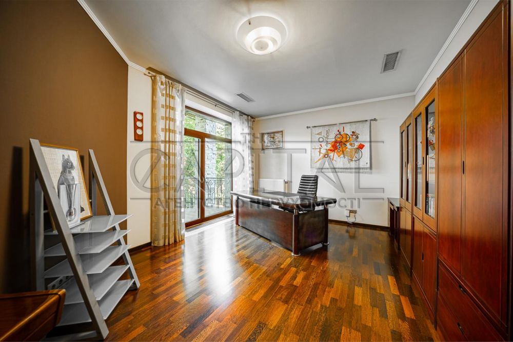 Оренда дизайнерського будинку 441m2 в КМ "Сонячна долина" с. Романкiв