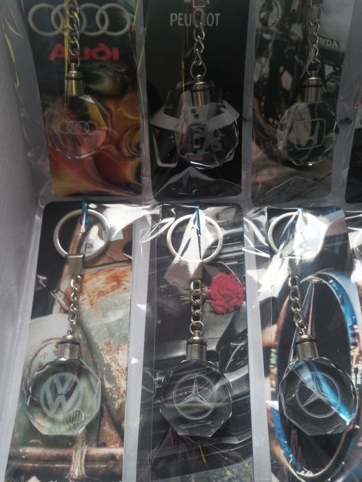 Porta Chaves Led Mercedes VW Honda Toyota BMW Audi Renault