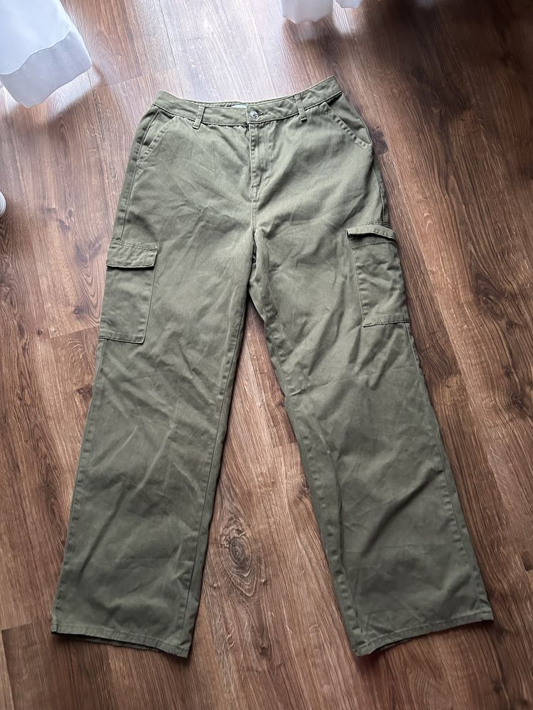 Spodnie khaki zielone proste z kieszeniami co denim bojowki 14 42