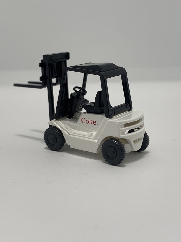 Empilhador “Coke” da Wiking escala 1/87