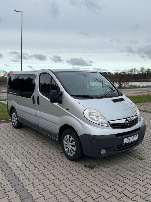 Opel Vivaro Opel Vivaro 2008  2.0 cdti 9 osobowy super stan