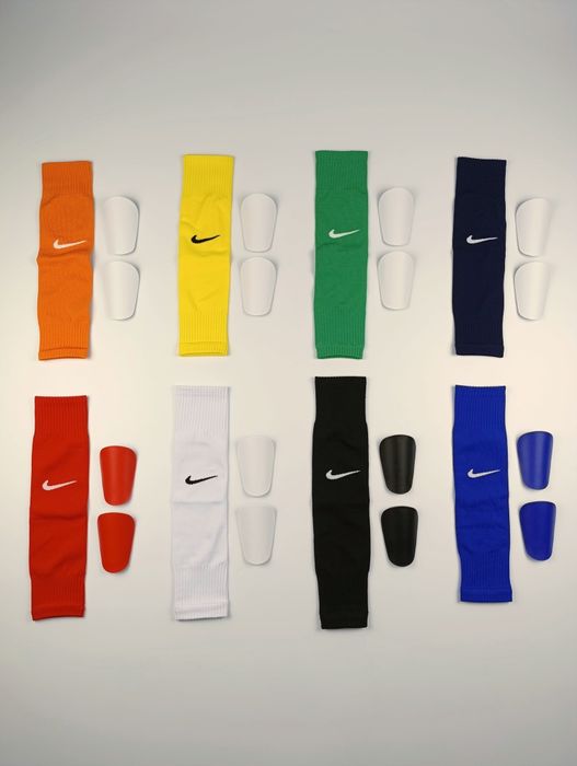 Футбольний комплект (гетри-обрізки Nike + щитки)