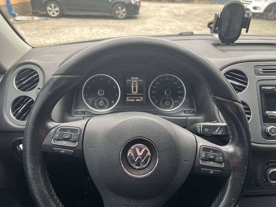 Продам Volkswagen Tiguan 2011 року
