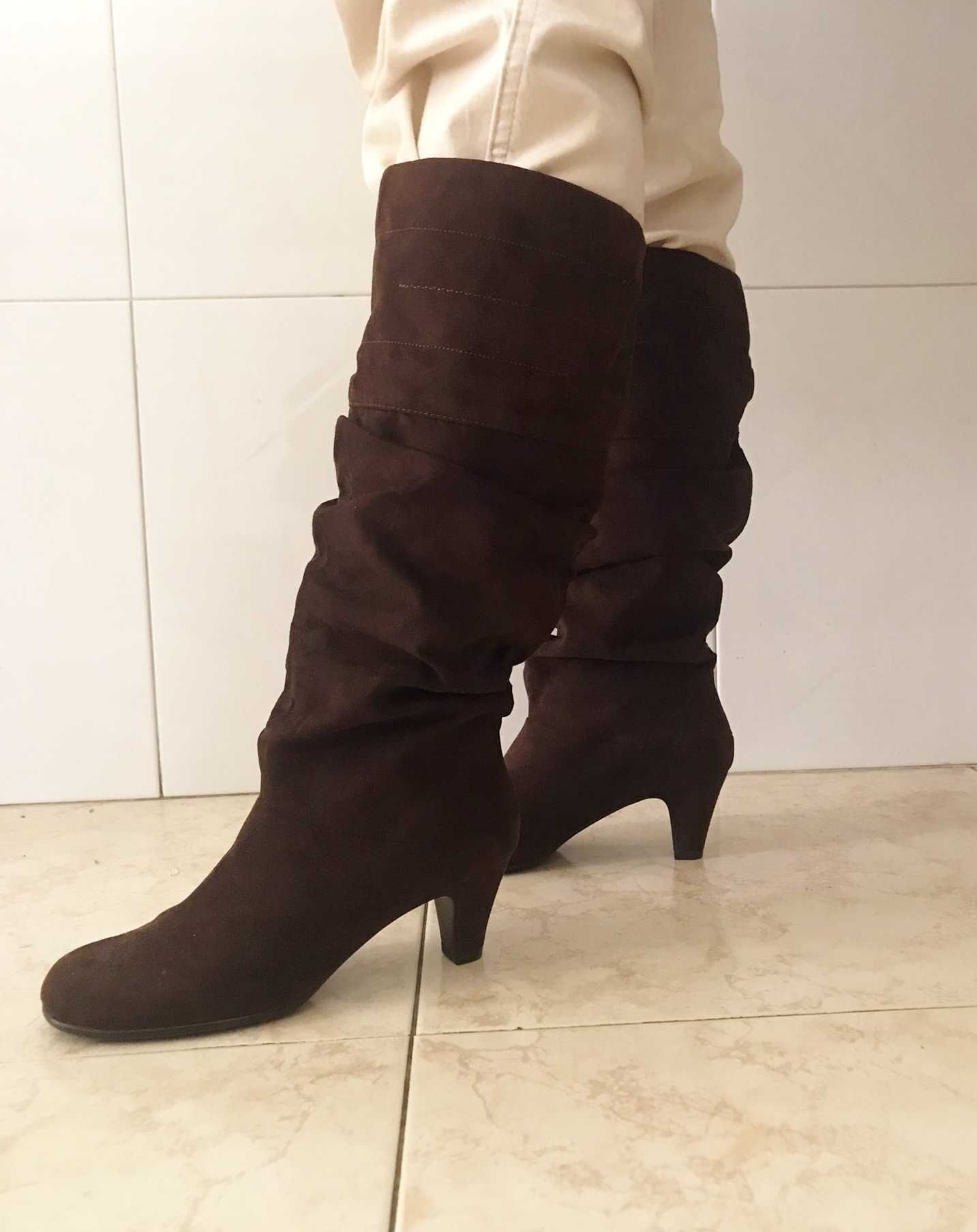 Botas de camurça castanhas, nº 35, marca Aerosoles – NOVAS