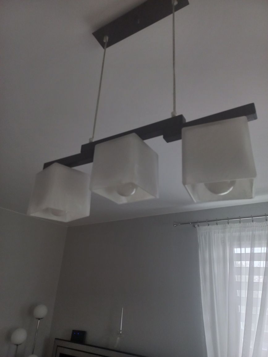 Żyrandol sufitowy
