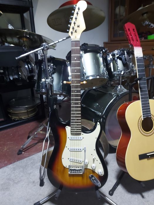 Gitara elektryczna weinberger