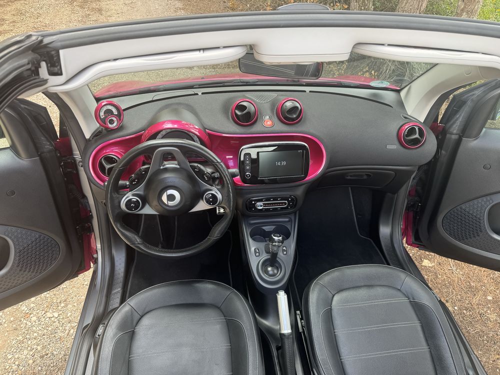Smart FourTwo EQ eletrico Brabus Cabrio (ROSA)