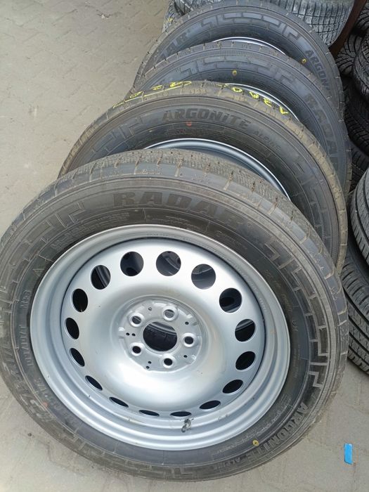 Nowe demo koła zimowe Mercedes Vito viano v-klasa 225/55/17c 5x112