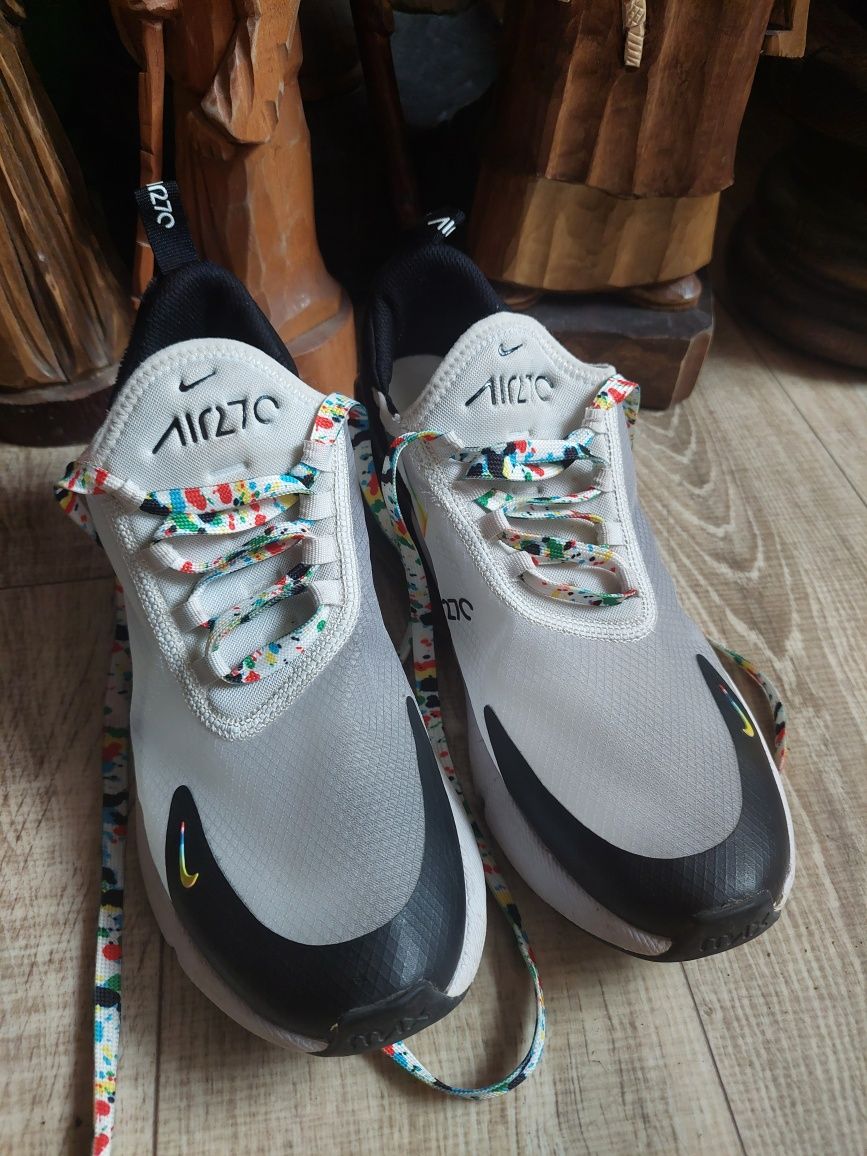 Buty Nike Air 270 React