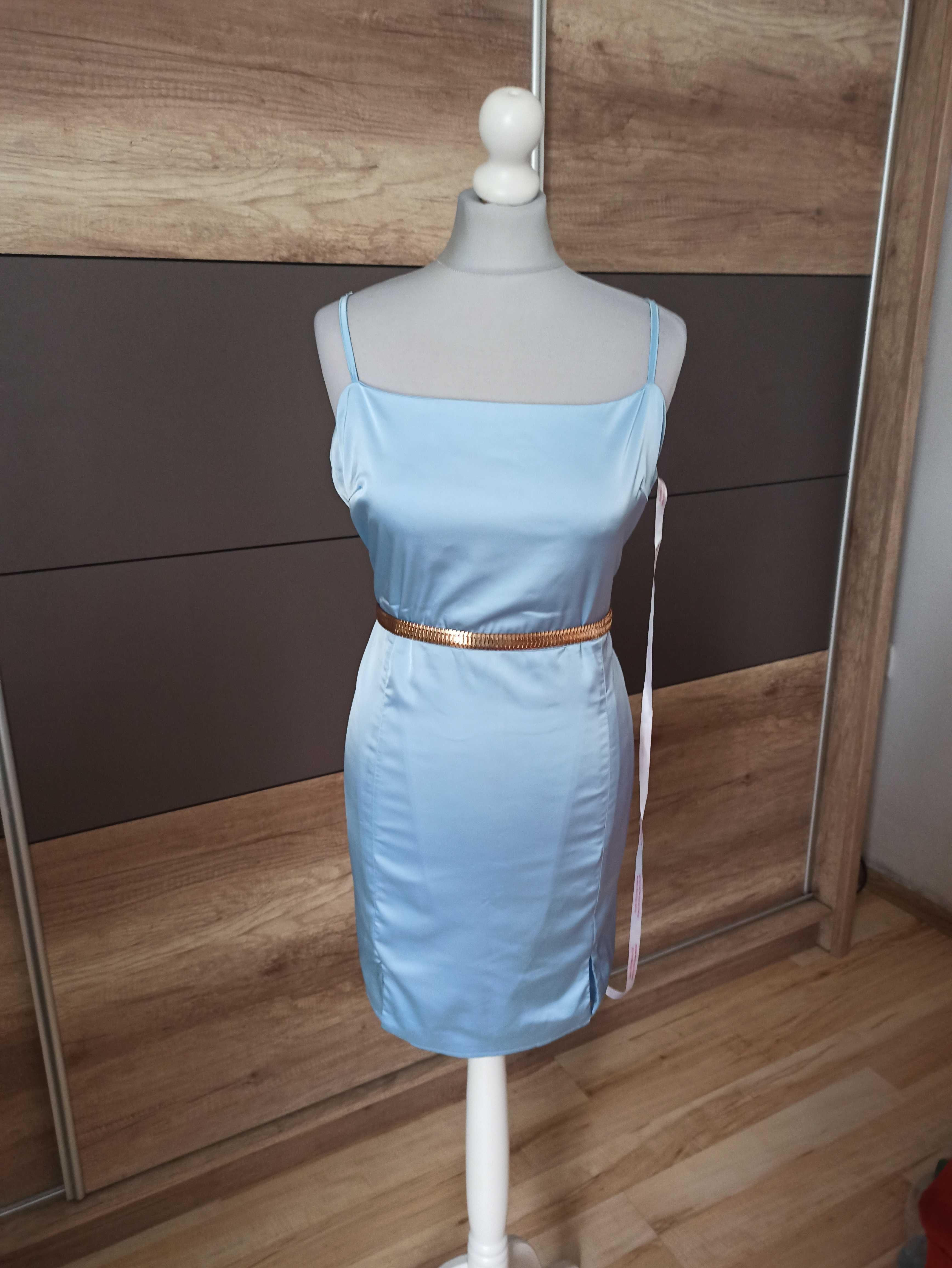 Jasnoniebieska sukienka mini r. 44/46
