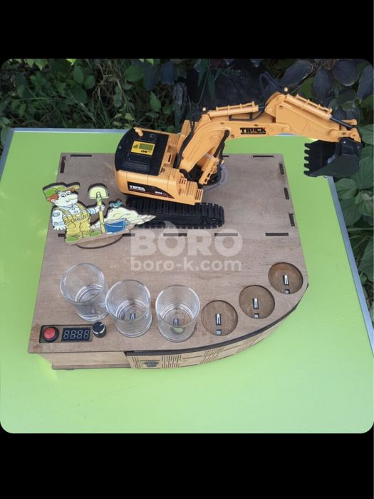 Наливатор Екскаватор на 6 чарок