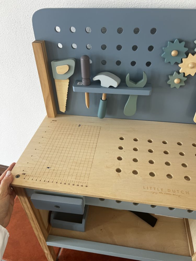 Bancada ferramentas (brinquedo)
