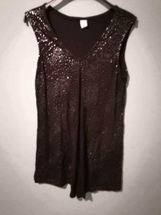 Elegancka czarna bluzka z cekinami rozmiar m