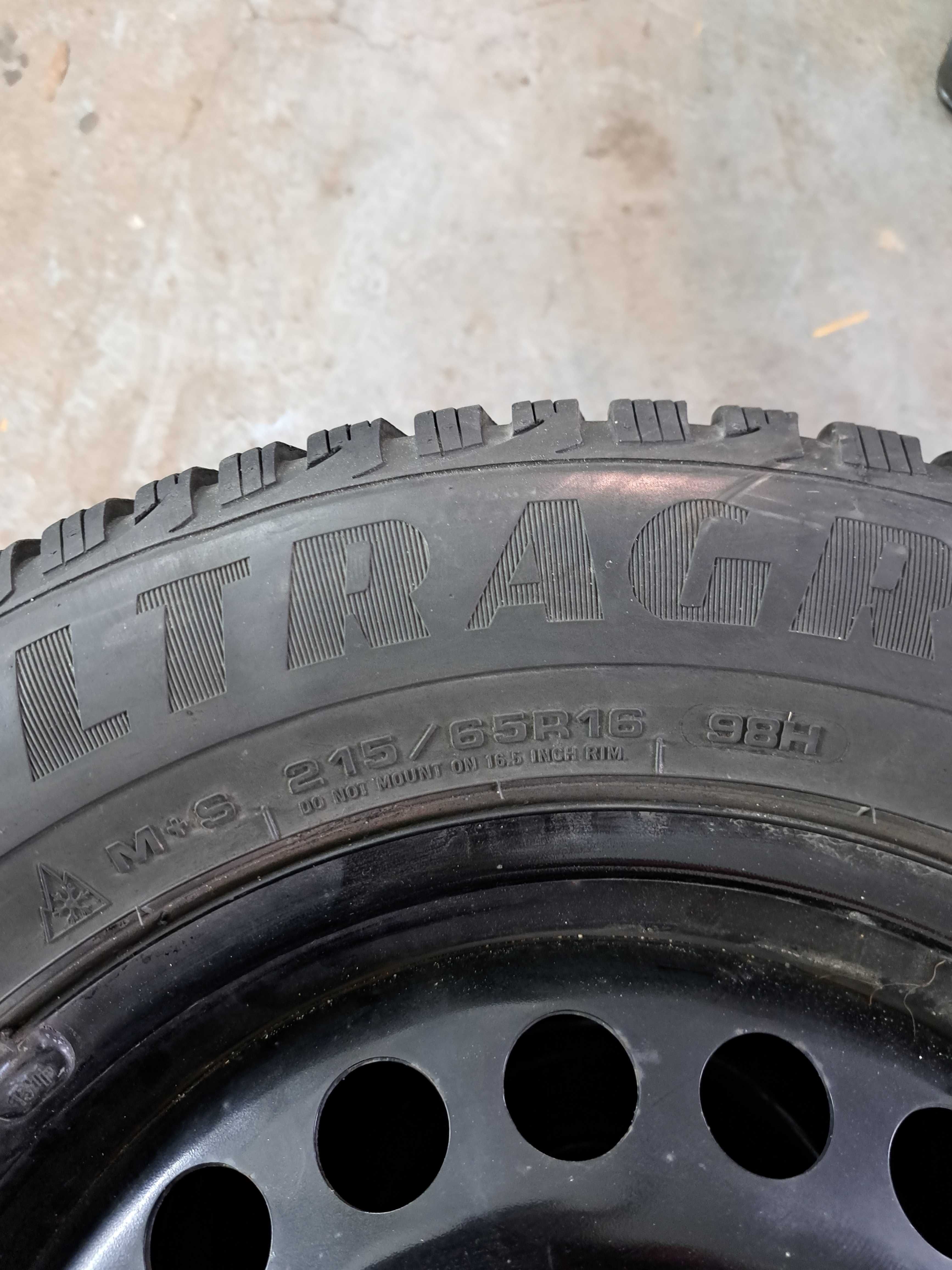 Komplet kół Goodyear 215/65R16 !! 8mm !!