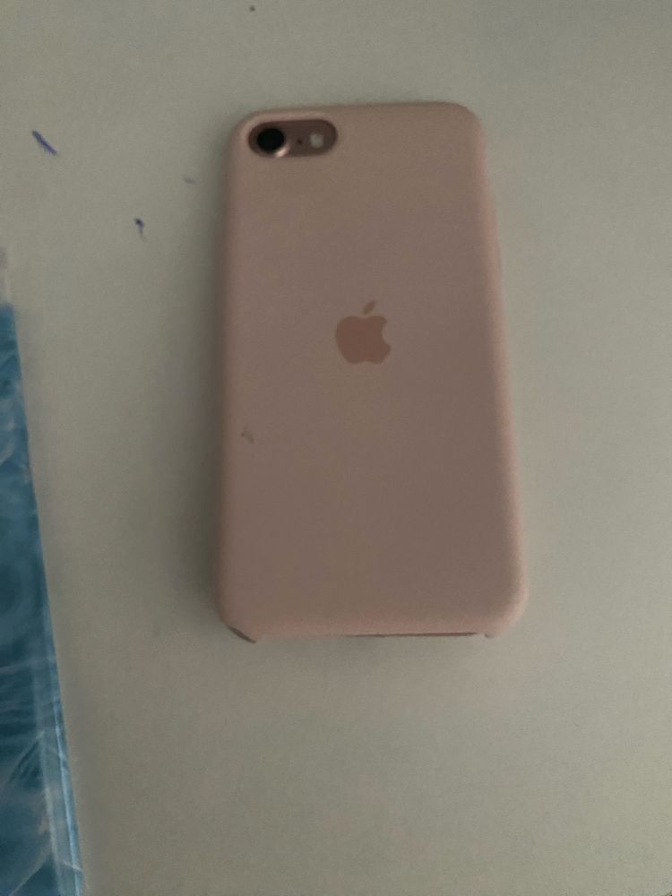 iPhone 7 в нормальном состояние