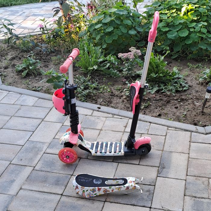 Дитячий самокат на вік 1-3 роки