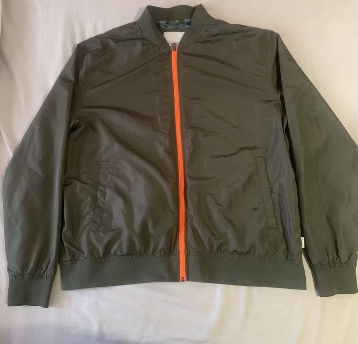 Бомбер Jack Jones.