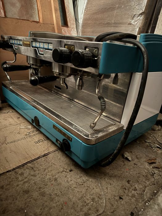 Продам кавомашину Faema President