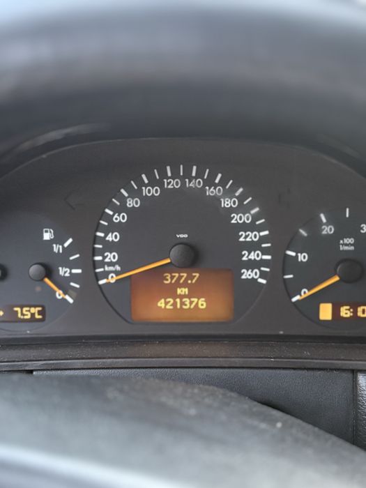 Продам Мерседес w210