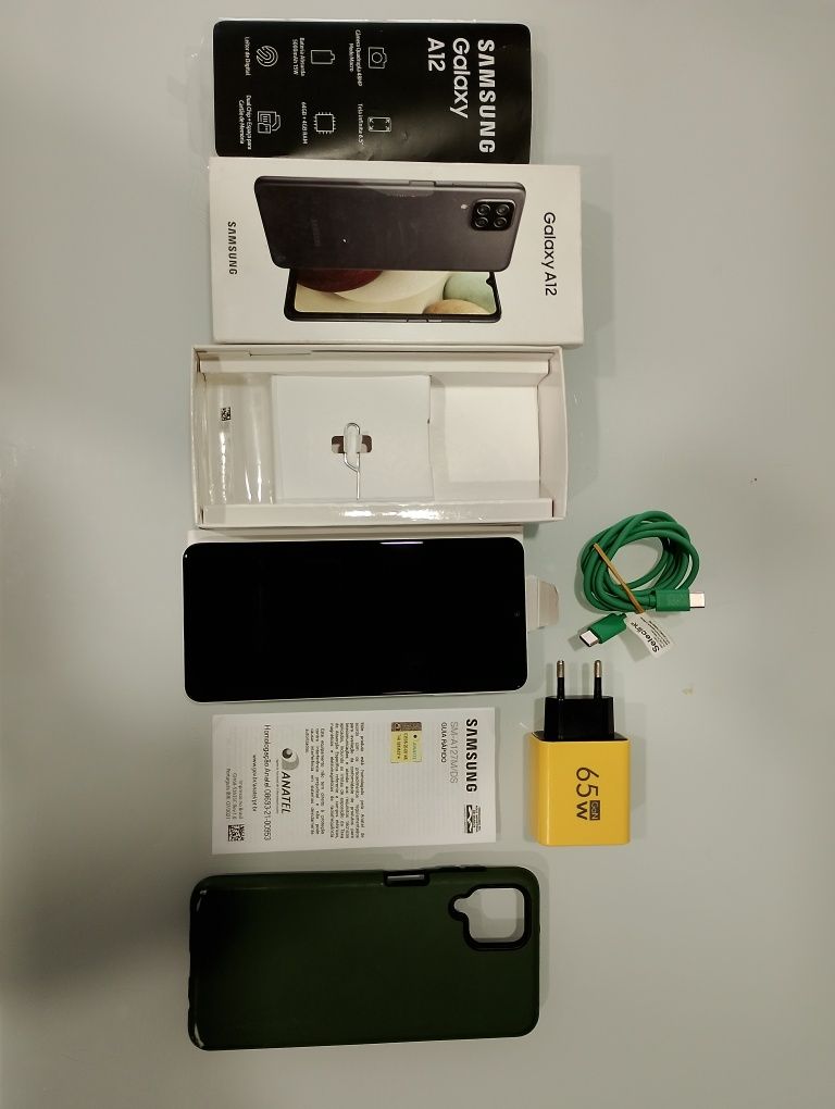 Telemóvel Samsung A12 64G - White