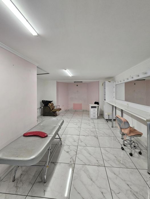 Продаж приміщення під власний бізнес