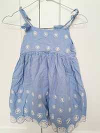 Sukienka firmy Next 110cm haftowane kwiaty baby blue bawełna