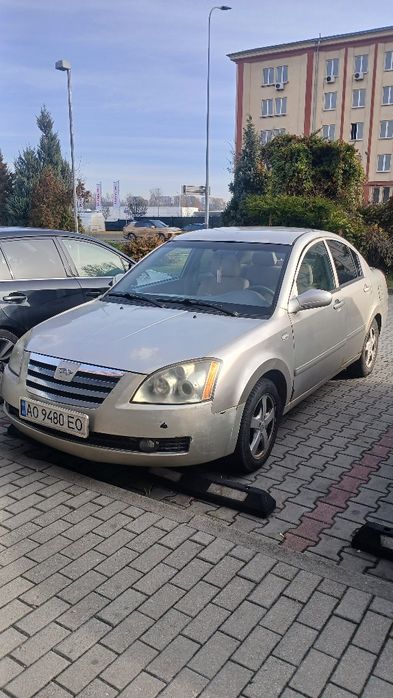Продам надійну Чері Елару