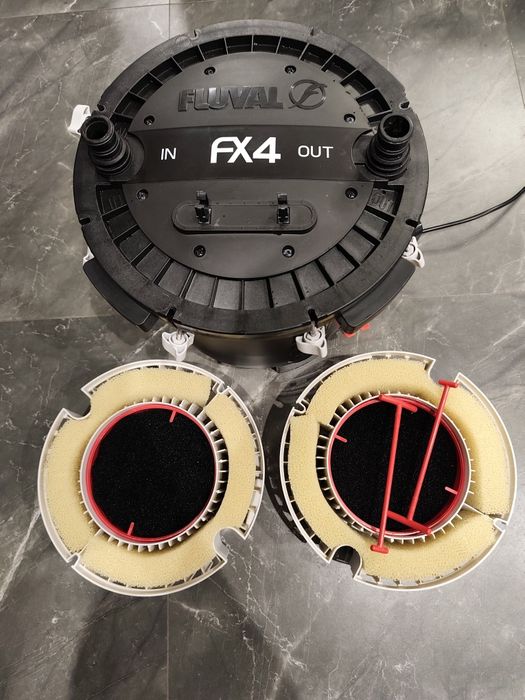 Filtr zewnętrzny Fluval FX4 – jak nowy!