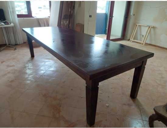 Mesa de sala madeira mociça  2.80m se quiser tenho cadeiras