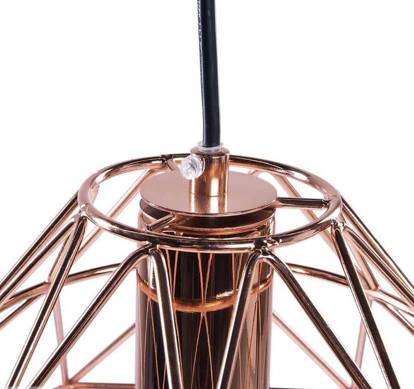Nowoczesna lampa w kształcie diamentu z miedzianych prętów