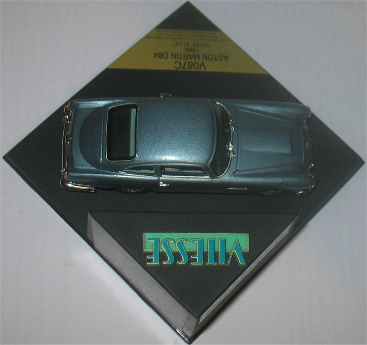 Onyx - Aston Martin DB4