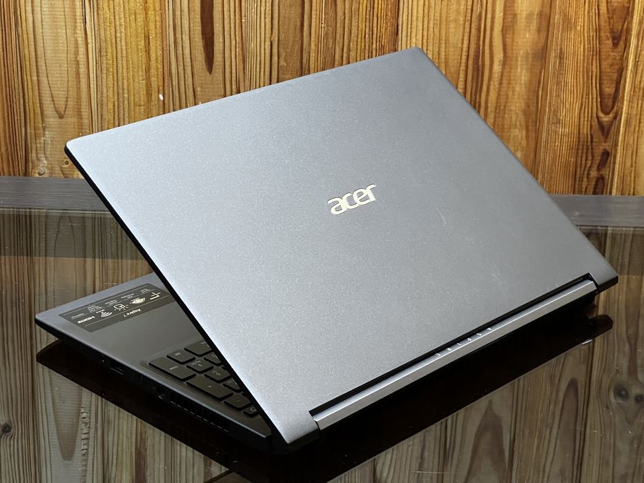 Acer Aspire 7, RTX3050ti, 144hz, Ryzen 5 5500u