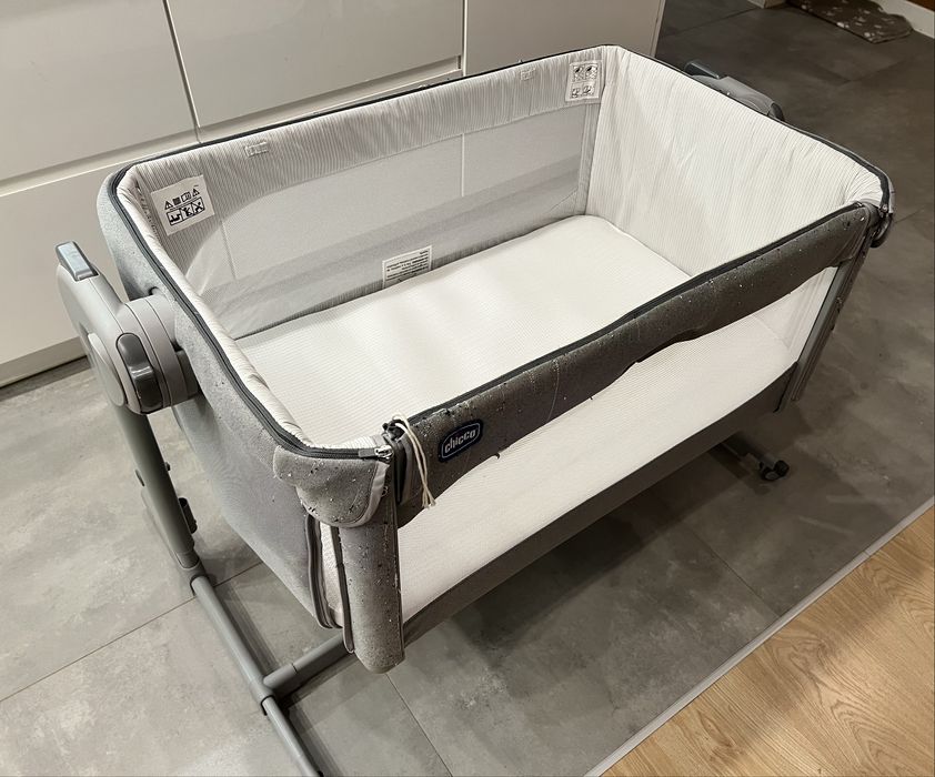 Chicco Next2Me Magic – łóżeczko dostawne – używane, świetny stan