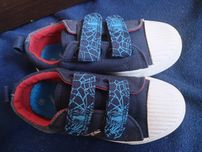 Nie używane trampki do przedszkola Spiderman smyk
