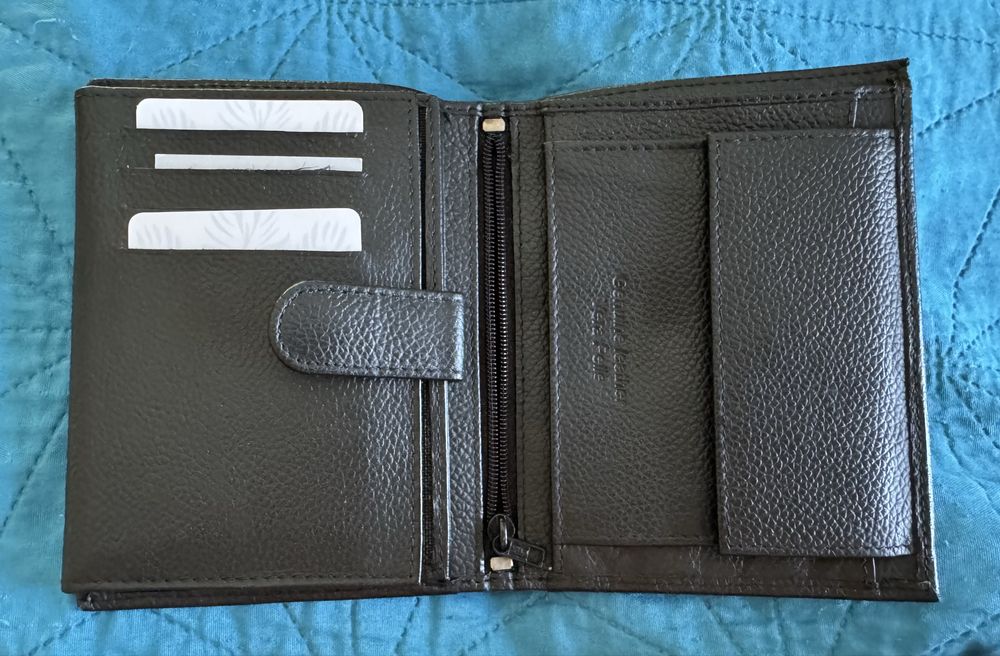 Portfel męski nowy .
