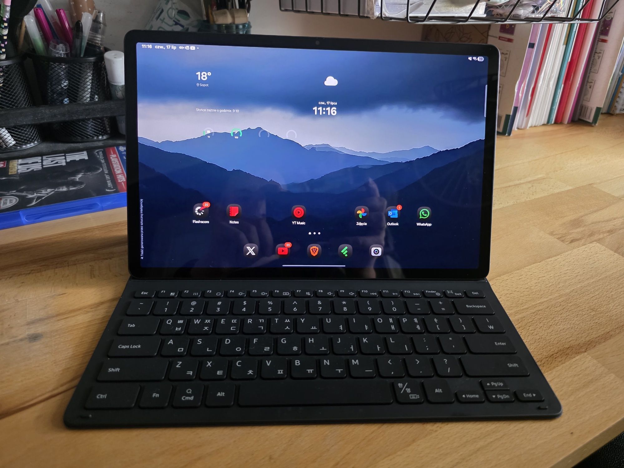 Samsung Galaxy Tab S9+(plus) 12/256 WiFi +  keyboard