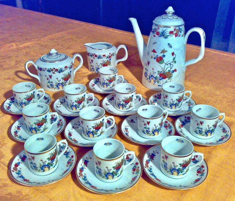 3 Serviços jantar café chá completos Vista Alegre Campestre