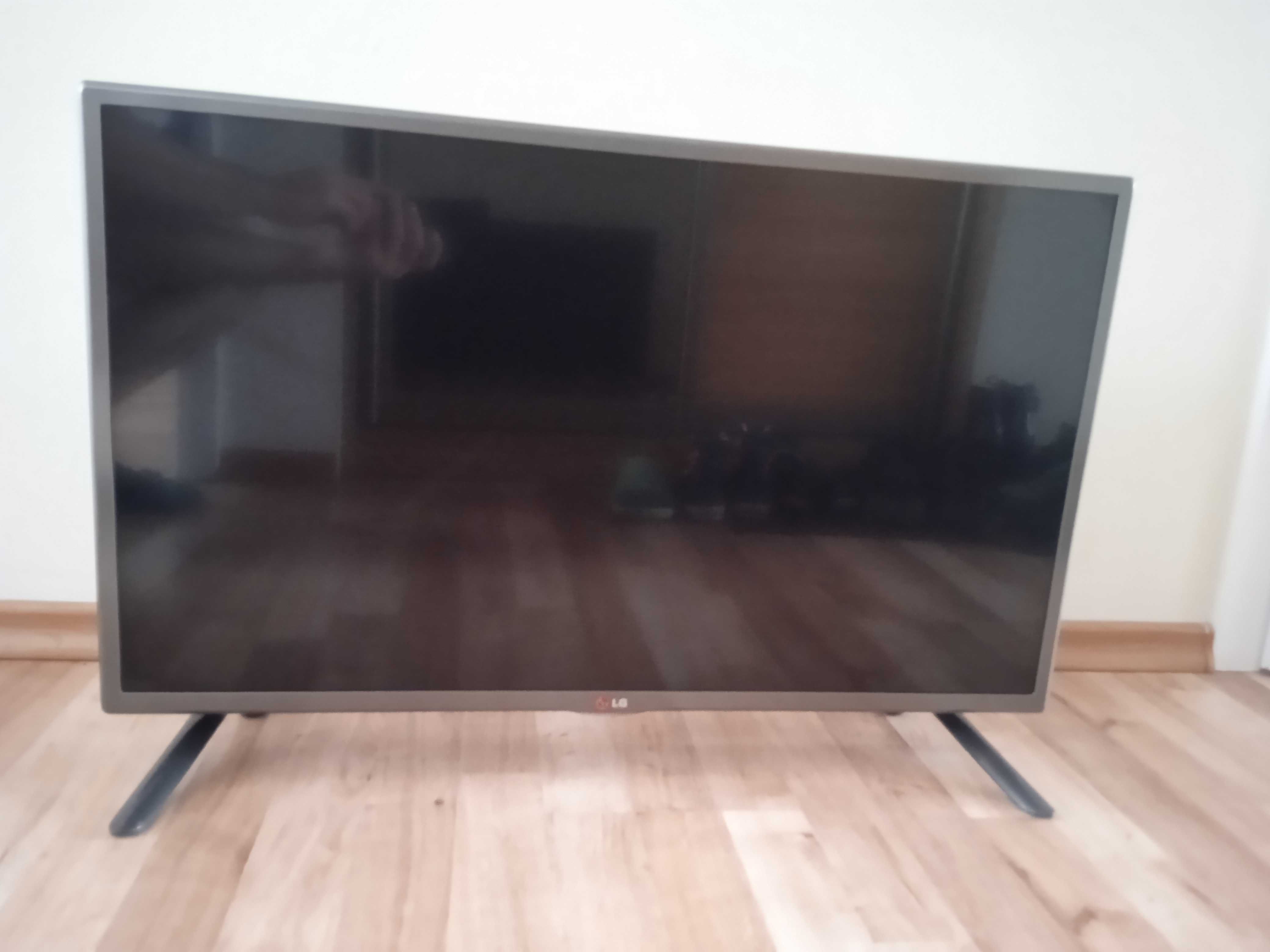 Telewizor LG, model 32LB5610, HDMI, 100 % Sprawny