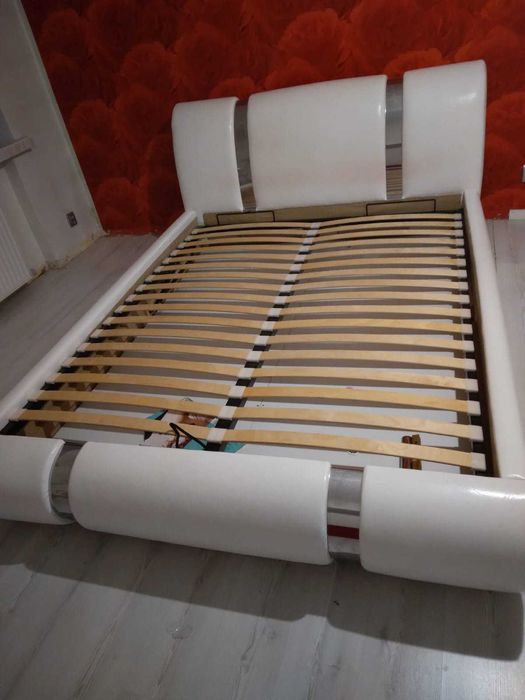 Łóżko 160/200 cm
