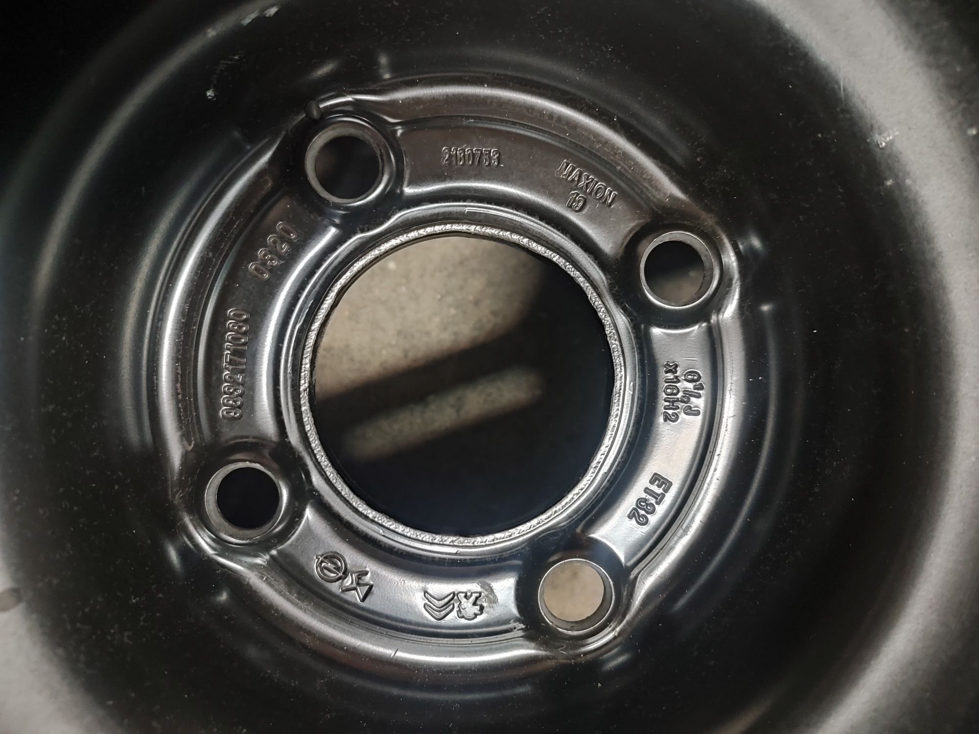 Komplet felg stalowych 16" 4x108 et32 6.5J osadzenie 65