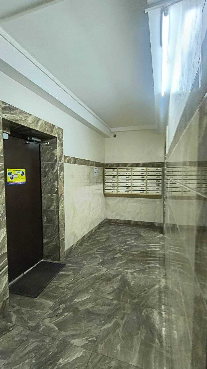 Продам 3х комнатную квартиру на крымской 84