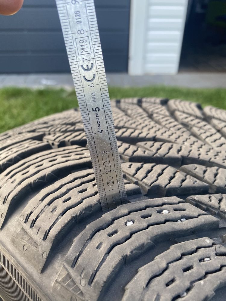 opony ziomowe Nokian 235/45 R18