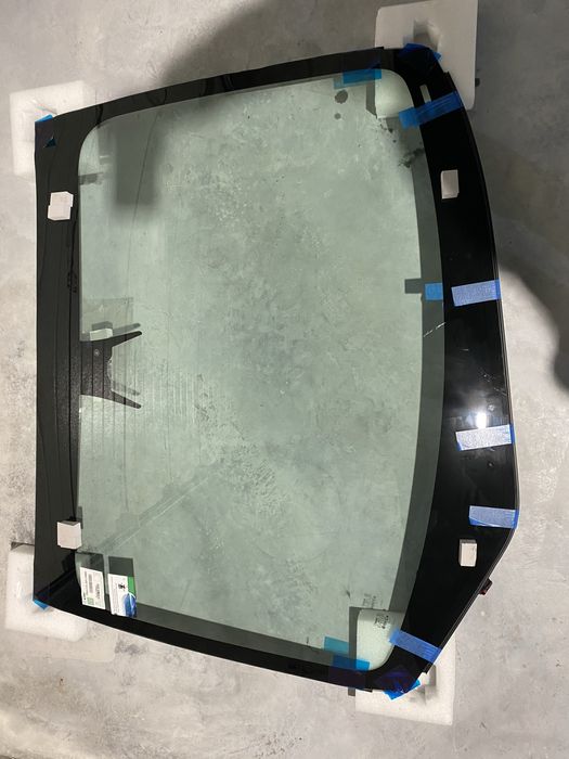 Лобовое стекло Tesla Model 3 model  Y 2022 2023